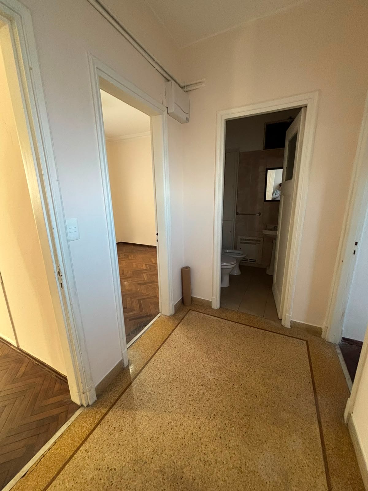 Alquiler Apartamento de 2 Dormitorios en Cordón · Foto 11