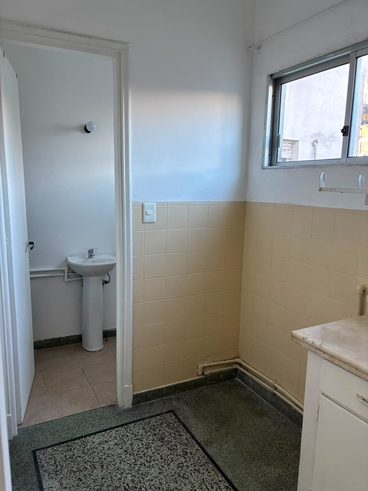 Alquiler Apartamento de 2 Dormitorios en Cordón · Foto 9