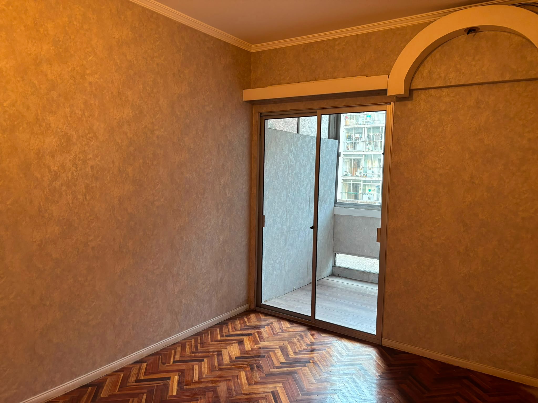 Alquiler Apartamento de 2 Dormitorios y Terraza en Pocitos · Foto 8