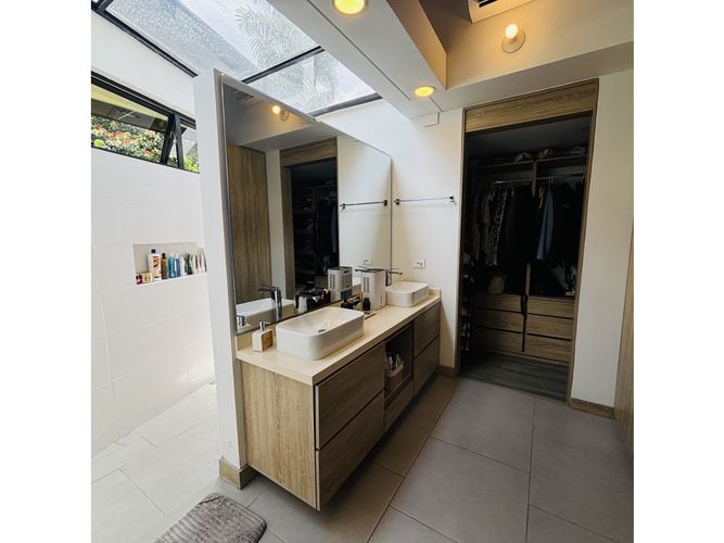 Casa de 3 alcobas en venta en Via El Eden, Armenia, 262 m² · foto 13 de 24