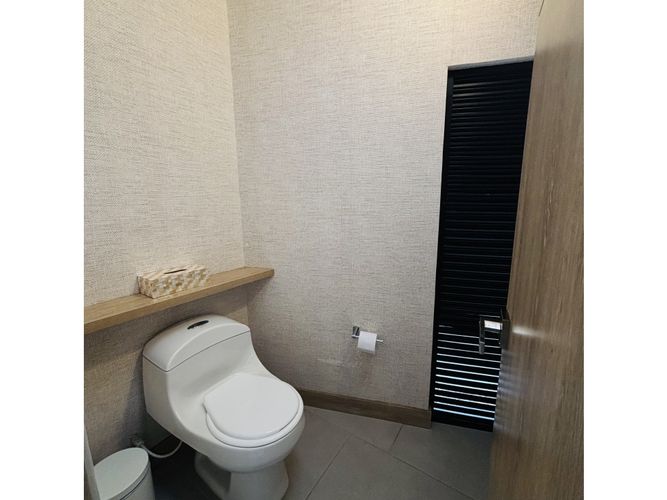 Casa de 3 alcobas en venta en Via El Eden, Armenia, 262 m² · foto 14 de 24