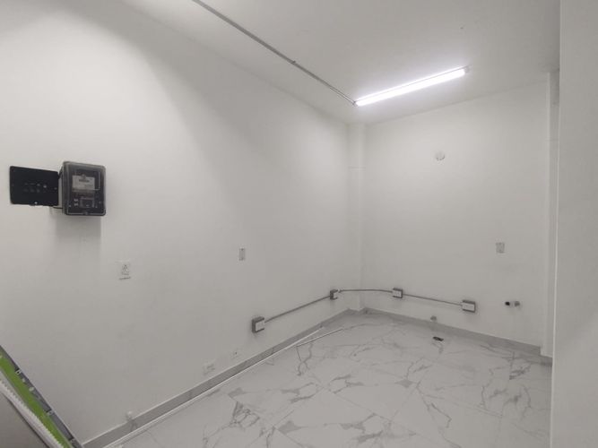 Local en arriendo en San Benito, Medellín, 15 m² · foto 8 de 14