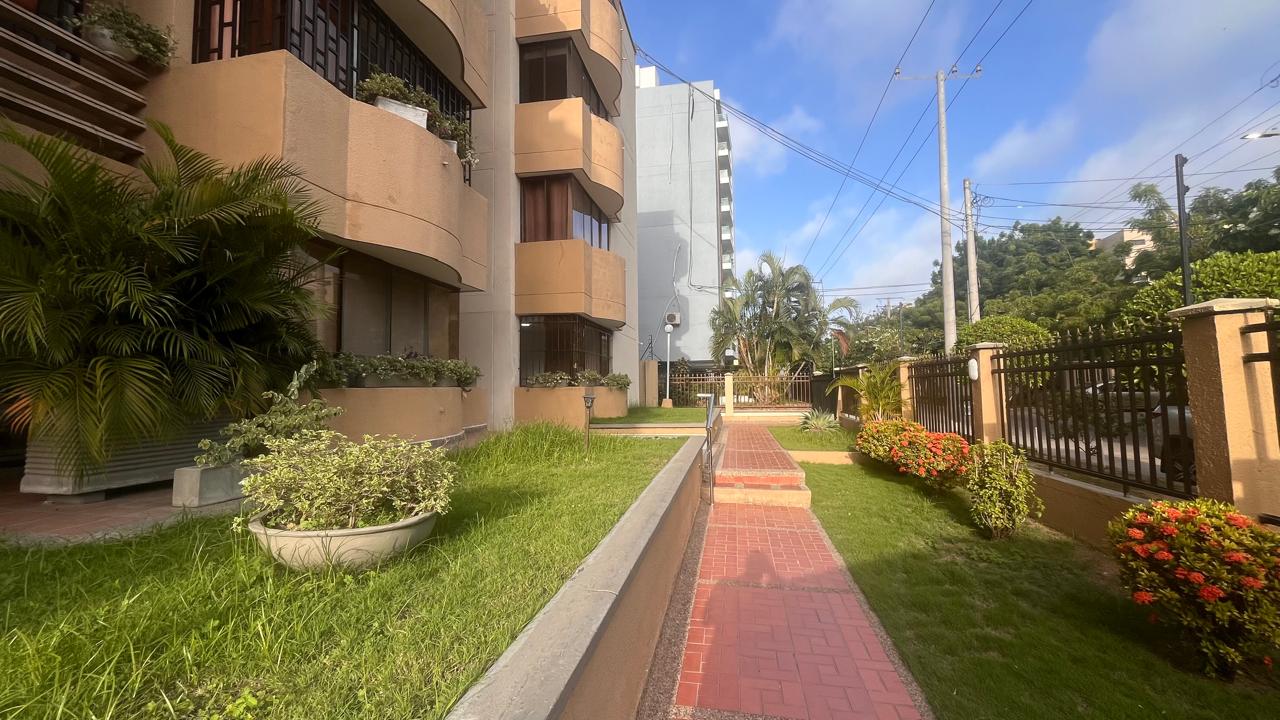 Apartamento en venta en Altos De Riomar, Barranquilla · foto 2 de 22