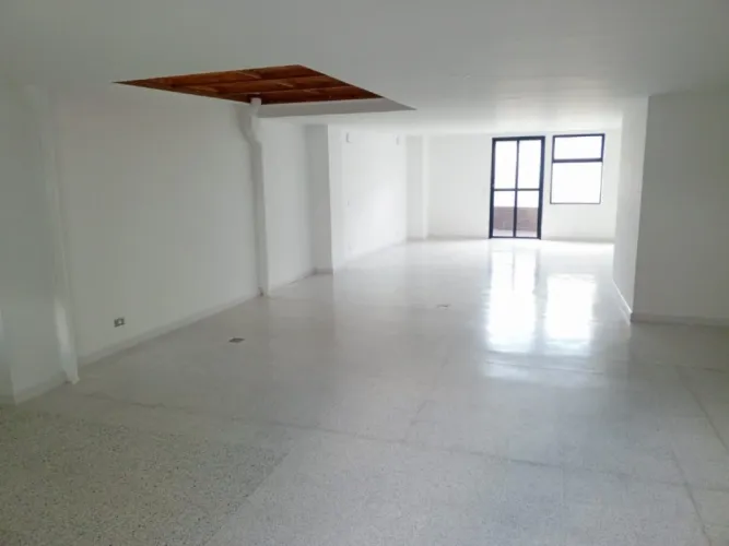 Local en arriendo en El Retiro, 102 m² · foto 6 de 10