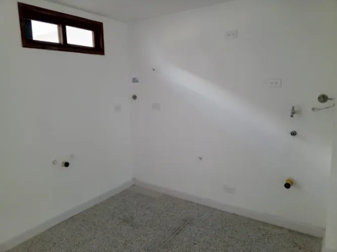 Local en arriendo en El Retiro, 102 m² · foto 8 de 10