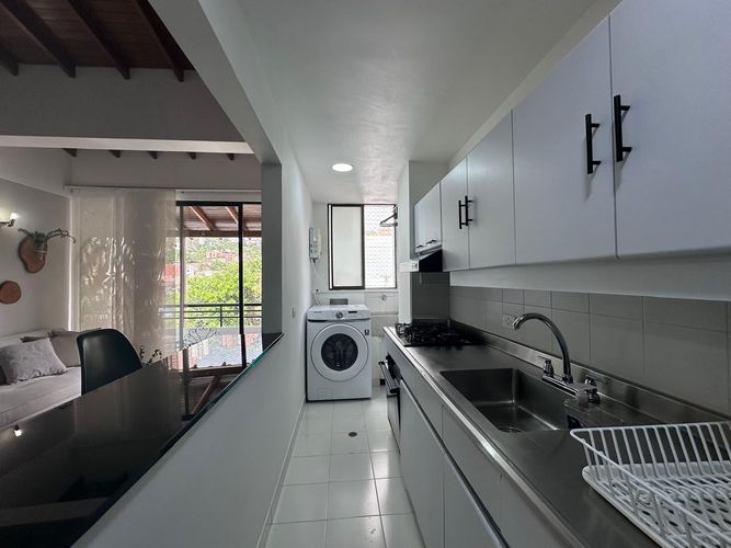 Apartamento de 1 alcoba en arriendo en El Poblado, Medellín, 50 m² · foto 3 de 18