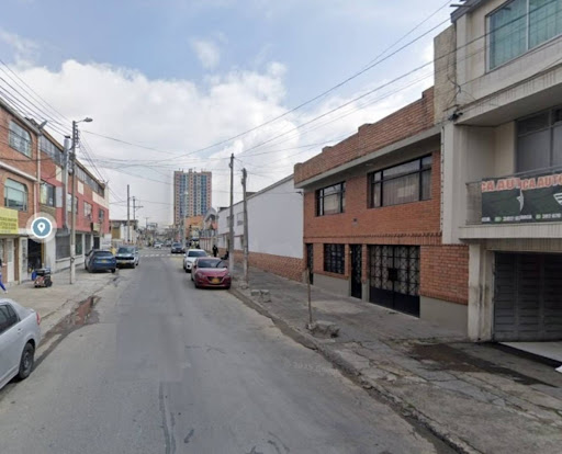 Casa en venta en Rionegro, Bogotá · foto 2 de 18
