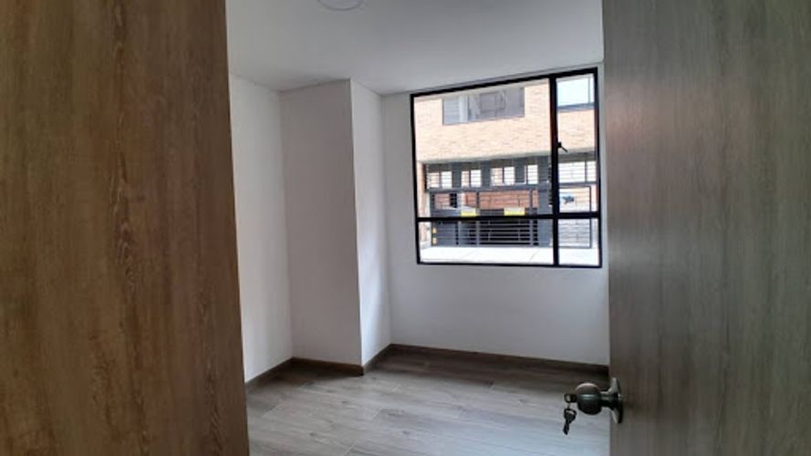 Apartamento de 2 alcobas en venta en Verbenal San Antonio, Bogotá, 53 m² · foto 9 de 24