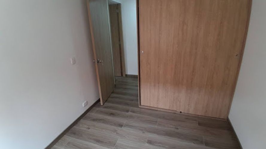 Apartamento de 2 alcobas en venta en Verbenal San Antonio, Bogotá, 53 m² · foto 10 de 24
