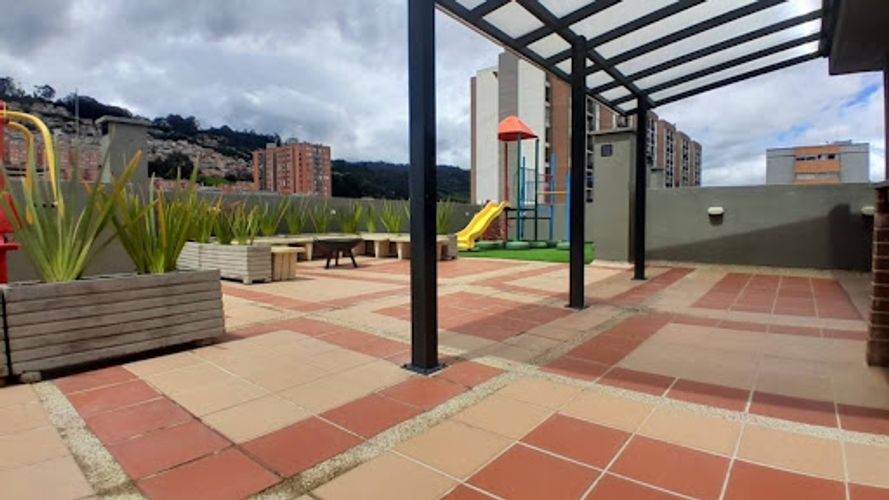 Apartamento de 2 alcobas en venta en Verbenal San Antonio, Bogotá, 53 m² · foto 21 de 24