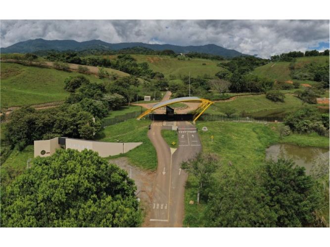 Lote en venta en Tablones, Palmira, 3010 m² · foto 2 de 13