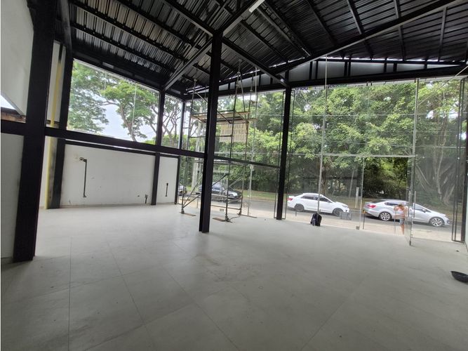 Apartaestudio en arriendo en Ciudad Jardin, Cali, 81 m² · foto 3 de 5