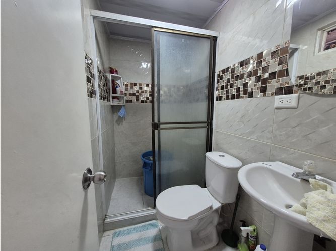 Casa de 8 alcobas en venta en Caney, Cali, 57 m² · foto 7 de 9