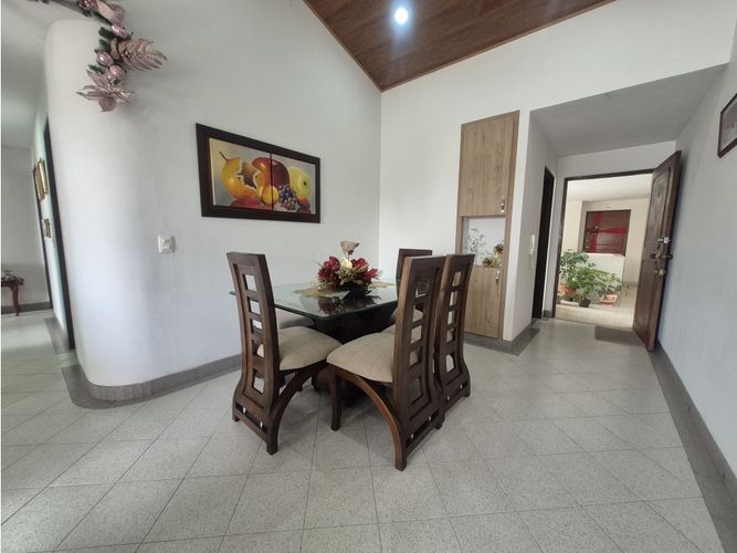 Apartamento de 3 alcobas en venta en San Pedro, Cali, 85 m² · foto 4 de 16