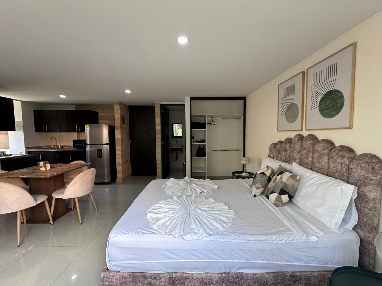 Apartamento en arriendo en El Poblado, Medellín · foto 14 de 16