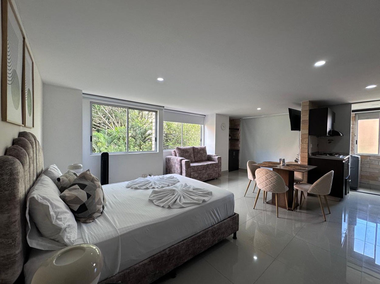 Apartamento en arriendo en El Poblado, Medellín · foto 11 de 16