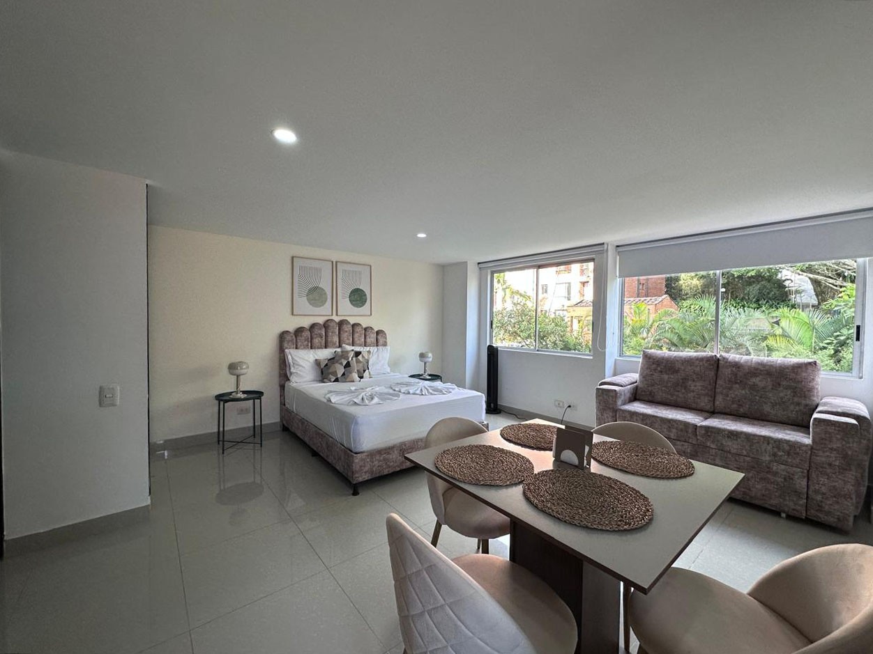 Apartamento en arriendo en El Poblado, Medellín · foto 9 de 16