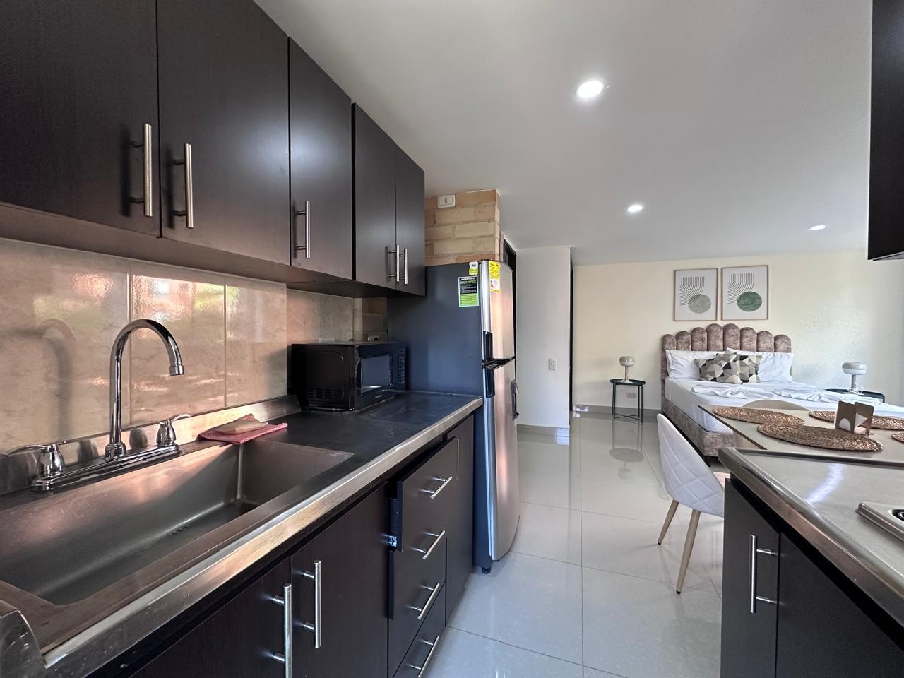 Apartamento en arriendo en El Poblado, Medellín · foto 5 de 16