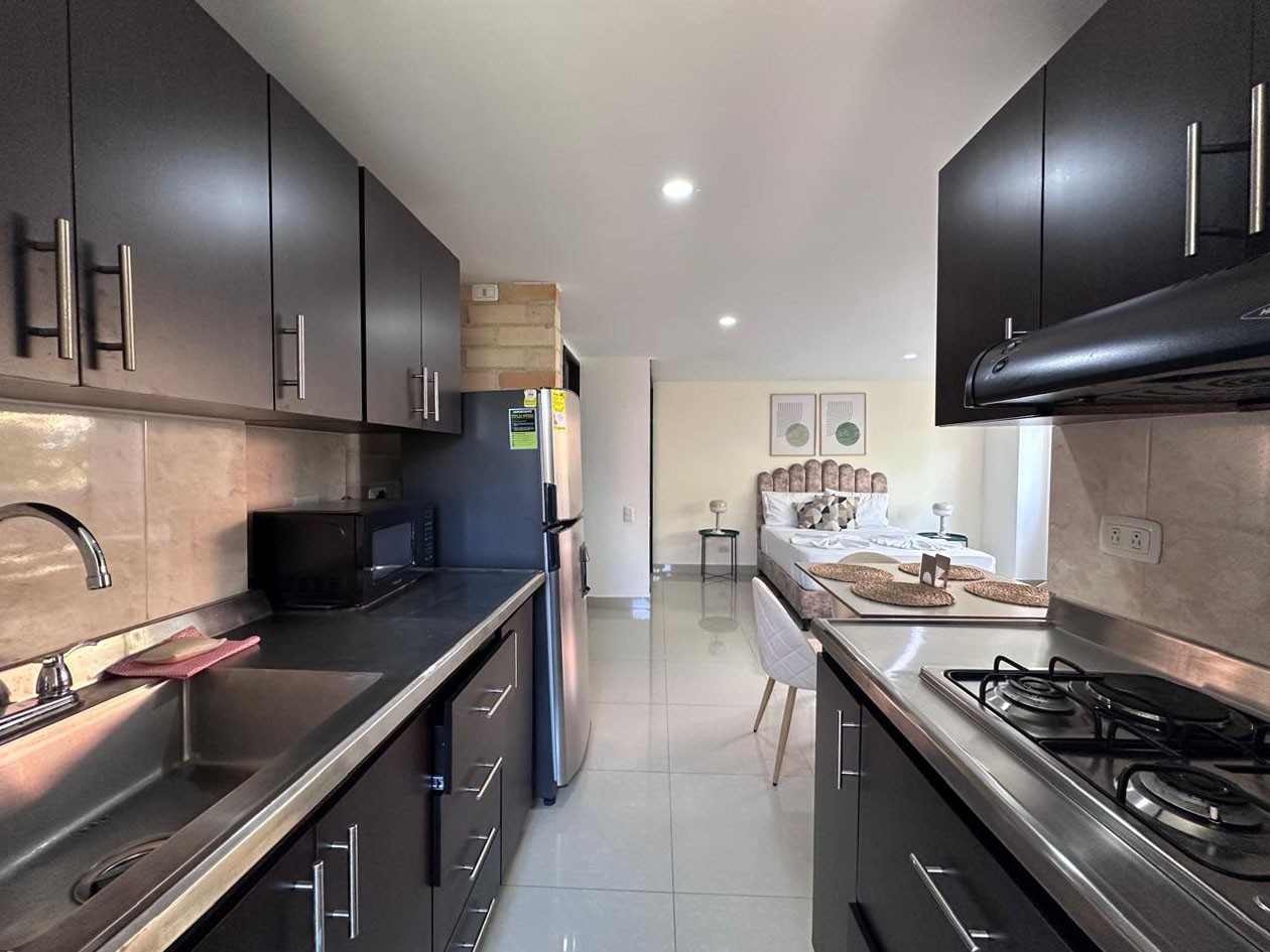 Apartamento en arriendo en El Poblado, Medellín · foto 4 de 16