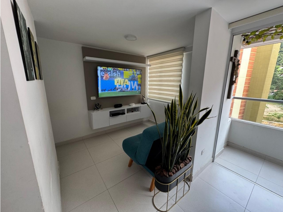 Apartamento en venta en La Mina, Envigado · foto 8 de 16
