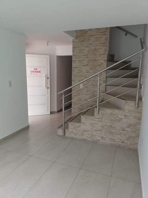 Casa de 4 alcobas en venta en Versalles, Floridablanca, 158 m² · foto 7 de 24