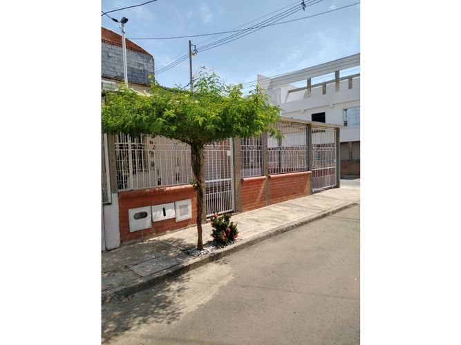 Casa de 2 alcobas en venta en La Buitrera, Jamundí, 99 m² · foto 3 de 12