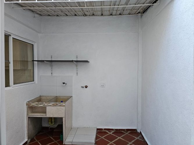 Casa de 2 alcobas en venta en La Buitrera, Jamundí, 99 m² · foto 11 de 12