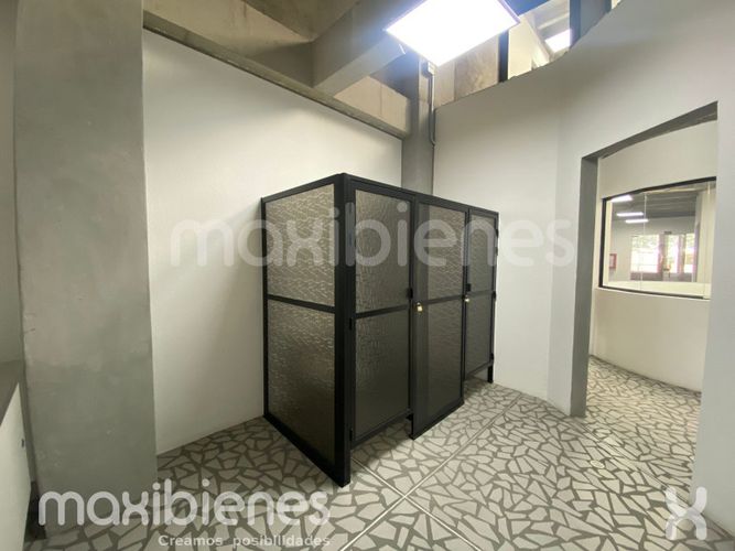 Local en arriendo en San Isidro, Medellín, 32 m² · foto 8 de 11