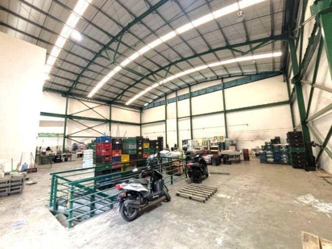 Bodega en arriendo en La Veta, Copacabana, 1060 m² · foto 3 de 13