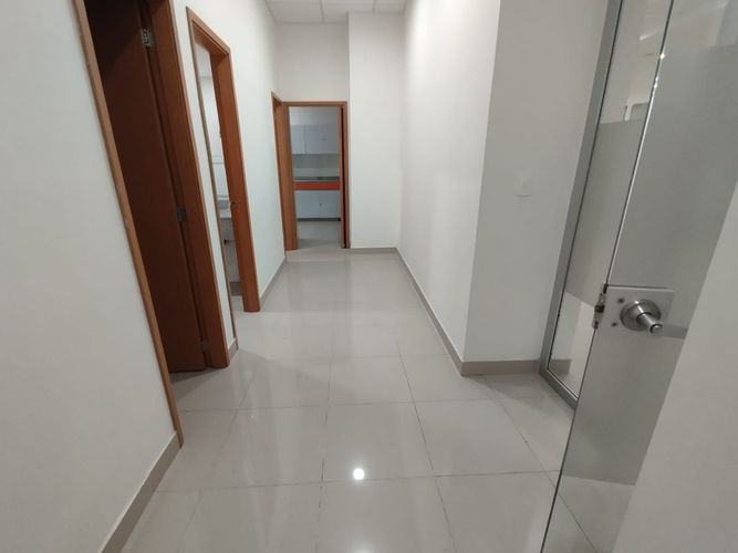 Oficina en arriendo en El Poblado, Medellín, 418 m² · foto 17 de 19