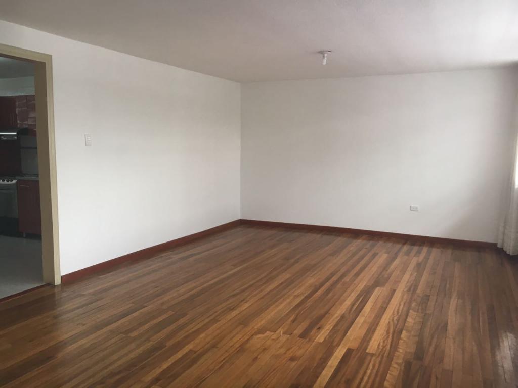 Apartamento en venta en Chapinero, Bogotá · foto 2 de 24