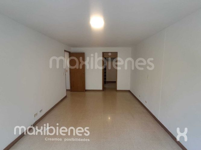Apartamento de 2 alcobas en arriendo en Astorga, Medellín, 85 m² · foto 6 de 9