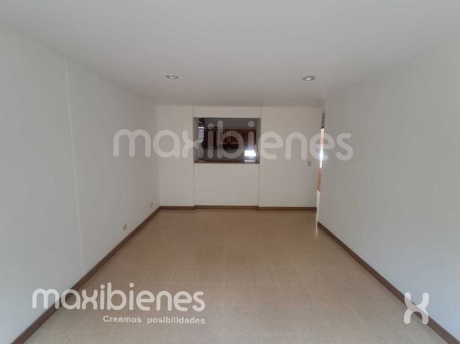 Apartamento de 2 alcobas en arriendo en Astorga, Medellín, 85 m² · foto 7 de 9