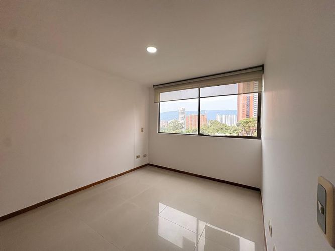 Apartamento de 3 alcobas en arriendo en Vegas De La Doctora, Sabaneta, 99 m² · foto 12 de 16