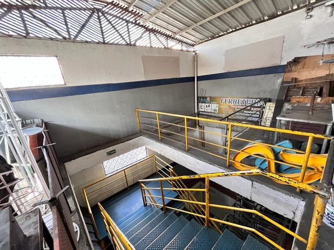 Bodega en venta en San Francisco, Bucaramanga, 727 m² · foto 11 de 13