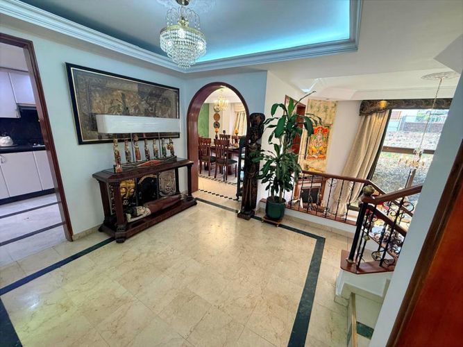 Casa de 4 alcobas en venta en Club De Los Lagartos, Bogotá, 267 m² · foto 6 de 24