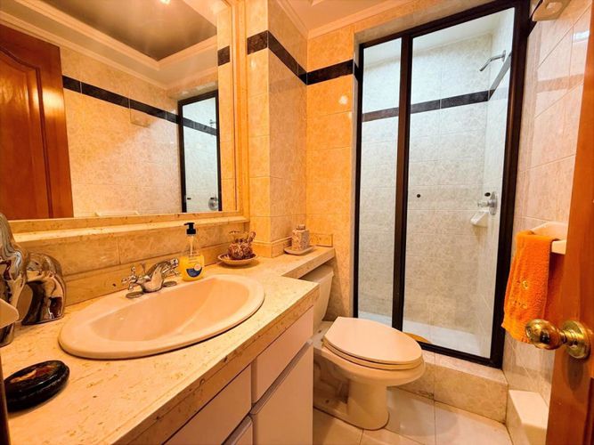 Casa de 4 alcobas en venta en Club De Los Lagartos, Bogotá, 267 m² · foto 13 de 24