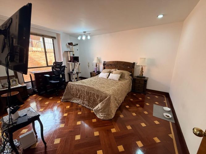 Casa de 4 alcobas en venta en Club De Los Lagartos, Bogotá, 267 m² · foto 15 de 24