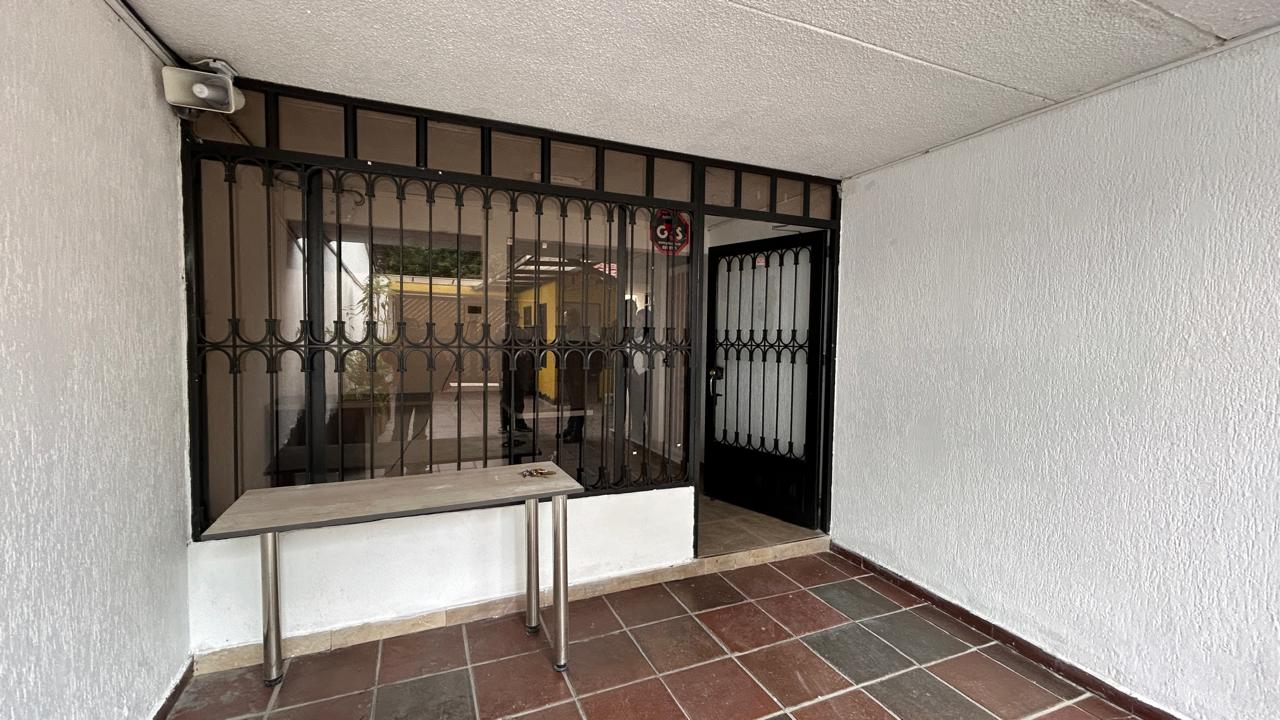 Casa en venta en Pasadena, Bogotá · foto 3 de 21