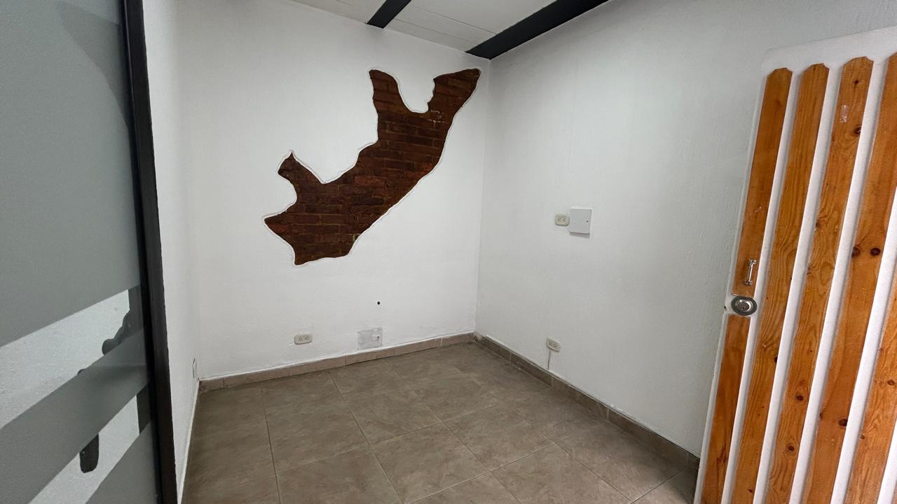 Casa en venta en Pasadena, Bogotá · foto 7 de 21