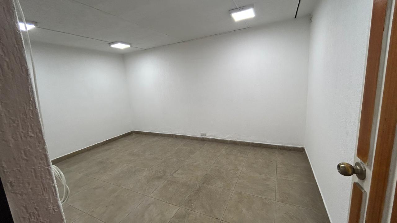 Casa en venta en Pasadena, Bogotá · foto 9 de 21
