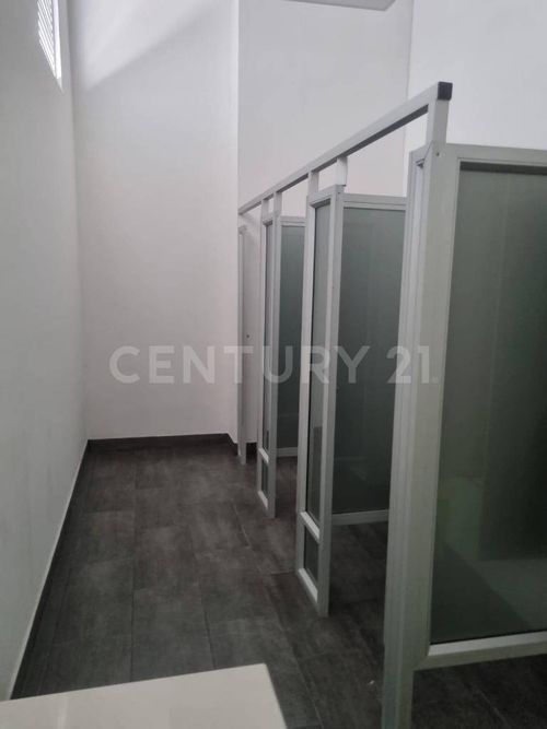 Local en arriendo en Copecal, Villavicencio, 633 m² · foto 2 de 14