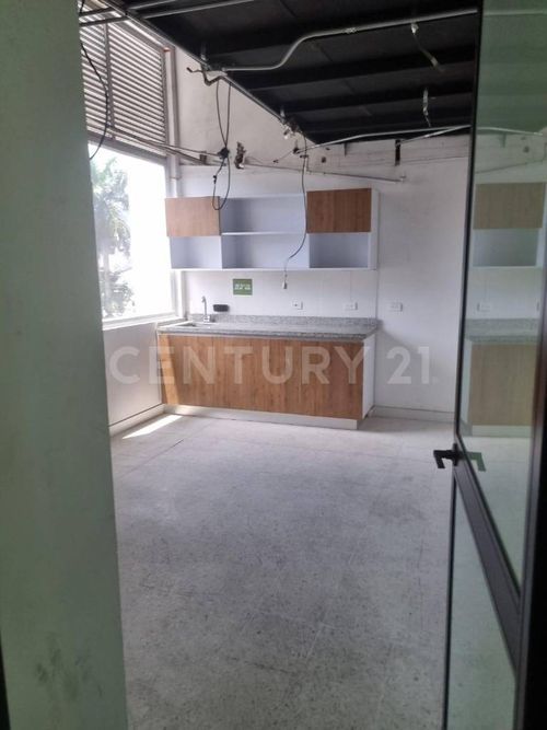 Local en arriendo en Copecal, Villavicencio, 633 m² · foto 6 de 14