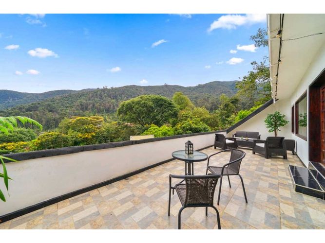 Casa de 5 alcobas en venta en Torca, Bogotá, 700 m² · foto 10 de 24