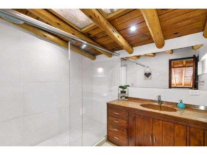 Casa de 5 alcobas en venta en Torca, Bogotá, 700 m² · foto 16 de 24