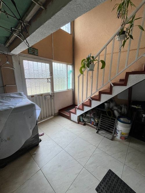 Casa de 7 alcobas en venta en Ciudad Quirigua, Bogotá, 76 m² · foto 6 de 24