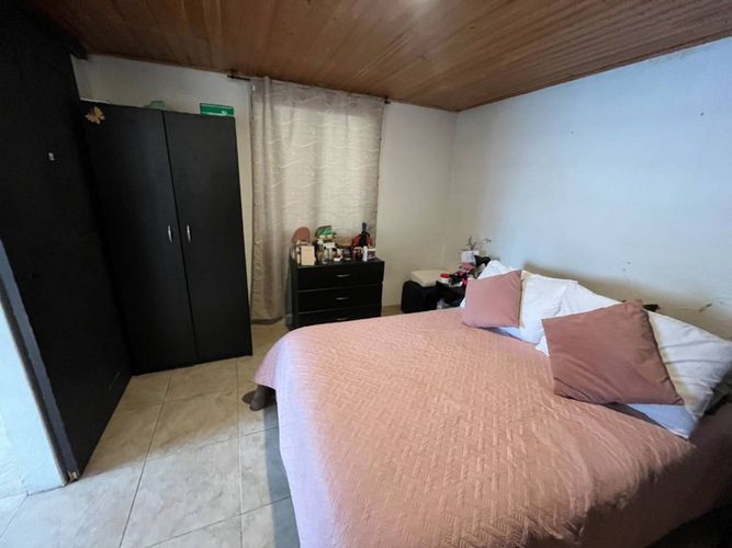 Casa de 7 alcobas en venta en Ciudad Quirigua, Bogotá, 76 m² · foto 16 de 24