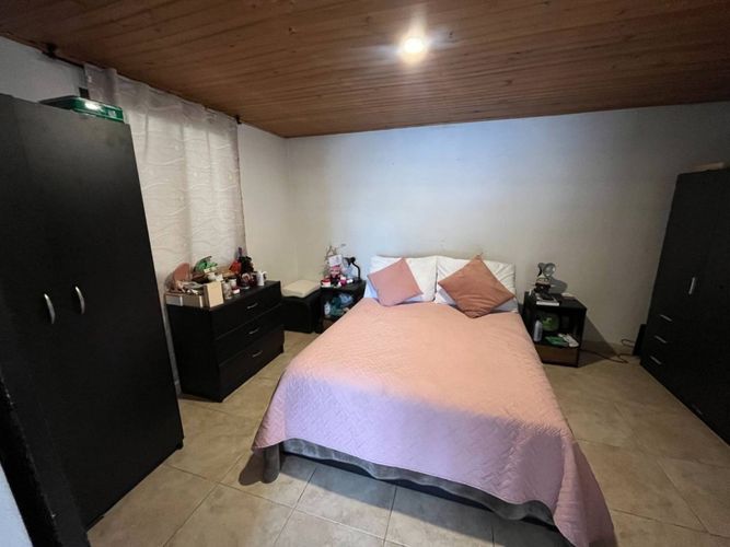 Casa de 7 alcobas en venta en Ciudad Quirigua, Bogotá, 76 m² · foto 19 de 24
