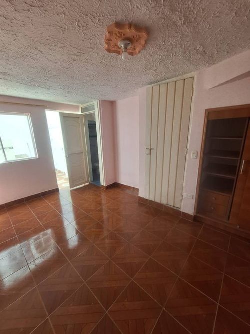 Casa de 4 alcobas en venta en El Bosque, Cali, 310 m² · foto 14 de 24