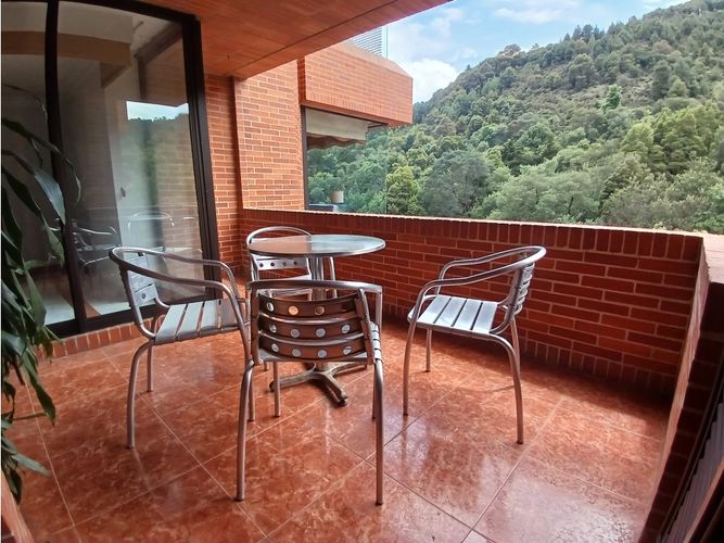 Apartamento de 3 alcobas en venta en Chicó Reservado, Bogotá, 217 m² · foto 7 de 24